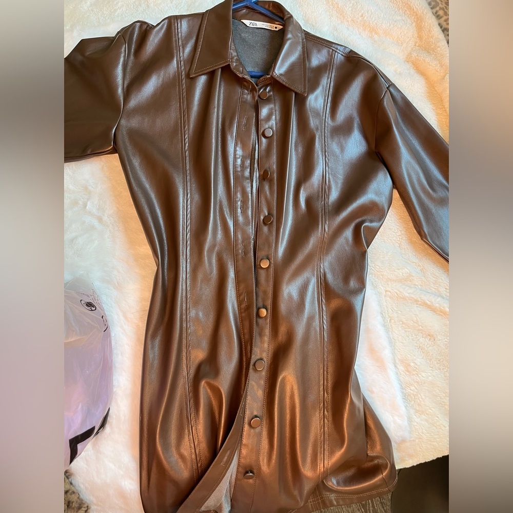 Zara long sleeve leather coat